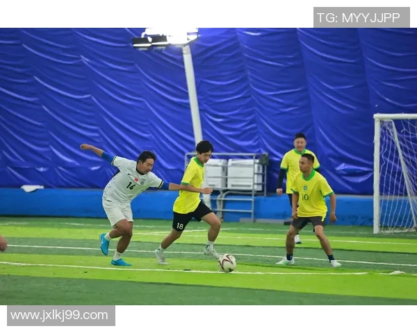 抖音足球明星剪辑软件助你轻松制作精彩瞬间分享足球激情与魅力